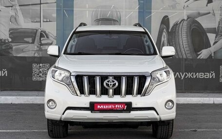 Toyota Land Cruiser Prado 150 рестайлинг 2, 2016 год, 3 399 000 рублей, 3 фотография