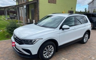 Volkswagen Tiguan II, 2021 год, 2 400 000 рублей, 1 фотография
