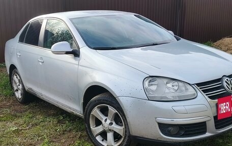 Volkswagen Jetta VI, 2010 год, 800 000 рублей, 2 фотография