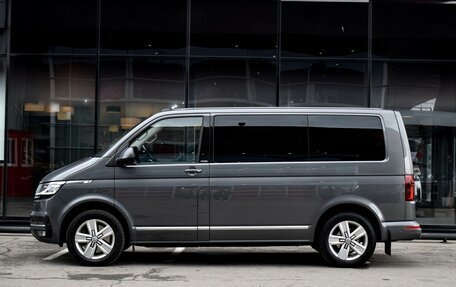 Volkswagen Multivan T6 рестайлинг, 2020 год, 5 290 000 рублей, 8 фотография