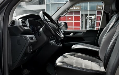 Volkswagen Multivan T6 рестайлинг, 2020 год, 5 290 000 рублей, 10 фотография