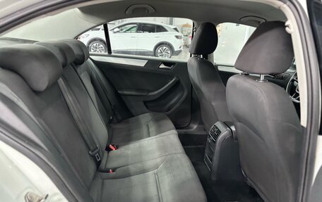 Volkswagen Jetta VI, 2018 год, 1 247 000 рублей, 17 фотография