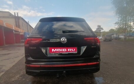 Volkswagen Tiguan II, 2018 год, 3 120 000 рублей, 7 фотография