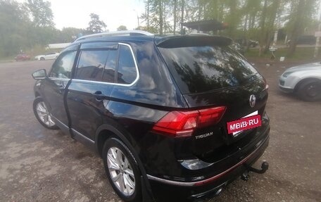 Volkswagen Tiguan II, 2018 год, 3 120 000 рублей, 8 фотография