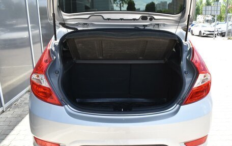 Hyundai Solaris II рестайлинг, 2012 год, 740 000 рублей, 17 фотография