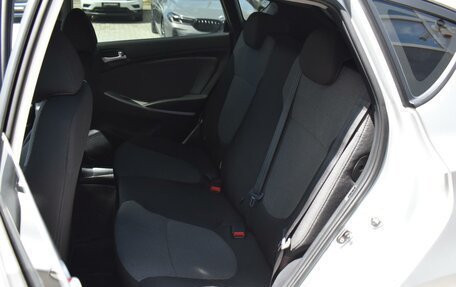 Hyundai Solaris II рестайлинг, 2012 год, 740 000 рублей, 9 фотография