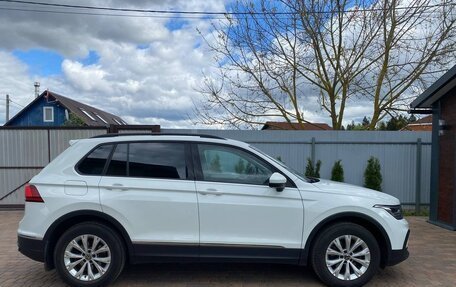 Volkswagen Tiguan II, 2021 год, 2 400 000 рублей, 6 фотография