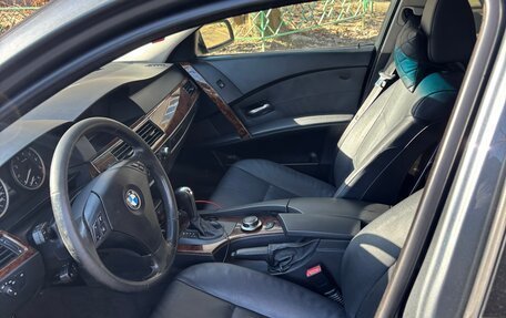BMW 5 серия, 2006 год, 767 000 рублей, 14 фотография