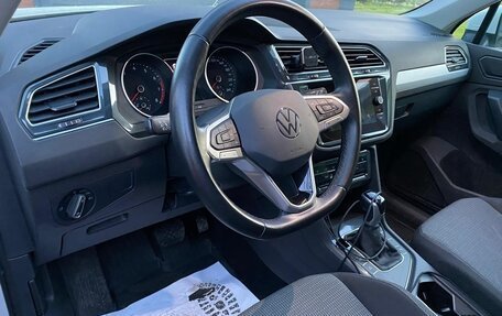 Volkswagen Tiguan II, 2021 год, 2 400 000 рублей, 10 фотография