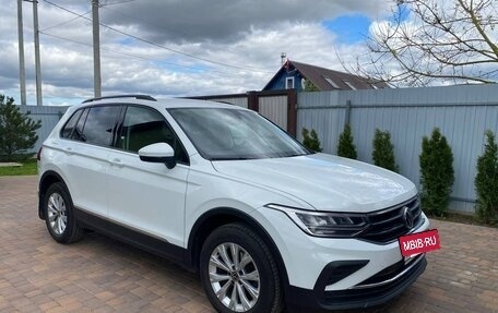 Volkswagen Tiguan II, 2021 год, 2 400 000 рублей, 7 фотография