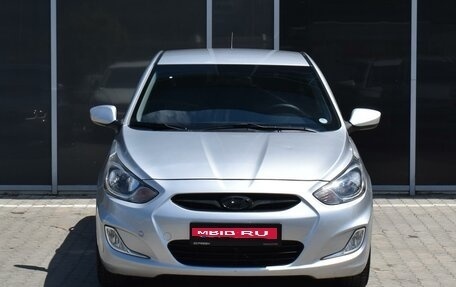 Hyundai Solaris II рестайлинг, 2012 год, 740 000 рублей, 3 фотография