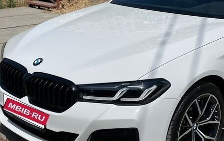 BMW 5 серия, 2021 год, 5 500 000 рублей, 3 фотография