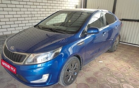 KIA Rio III рестайлинг, 2011 год, 750 000 рублей, 2 фотография