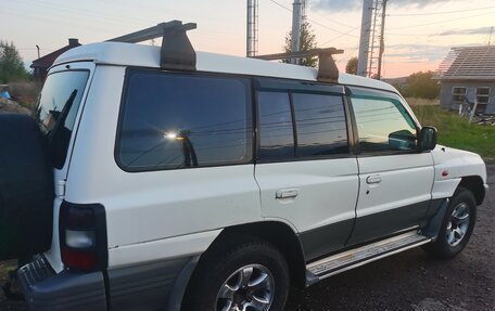 Mitsubishi Pajero III рестайлинг, 1999 год, 700 000 рублей, 1 фотография