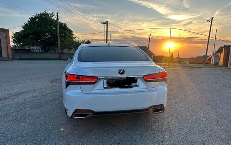 Lexus LS IV, 2018 год, 5 800 000 рублей, 1 фотография