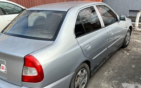 Hyundai Accent II, 2005 год, 340 000 рублей, 2 фотография