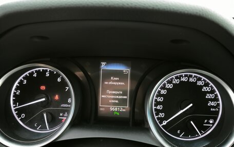 Toyota Camry, 2019 год, 2 900 000 рублей, 6 фотография