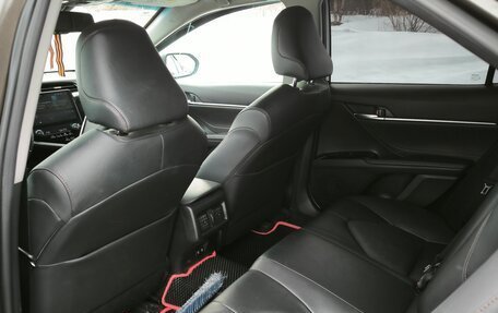 Toyota Camry, 2019 год, 2 900 000 рублей, 15 фотография