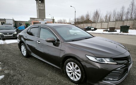 Toyota Camry, 2019 год, 2 900 000 рублей, 20 фотография
