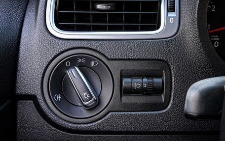 Volkswagen Polo VI (EU Market), 2016 год, 1 220 000 рублей, 14 фотография