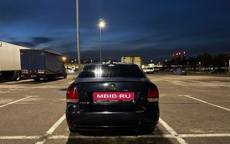 Volkswagen Polo VI (EU Market), 2011 год, 499 999 рублей, 2 фотография