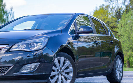 Opel Astra J, 2010 год, 850 000 рублей, 9 фотография