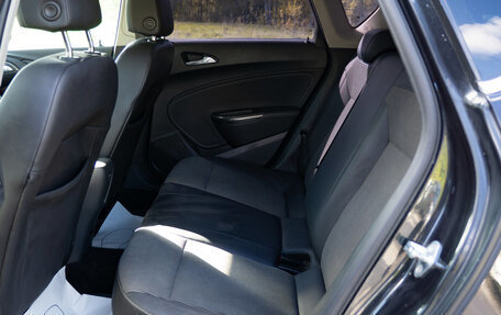 Opel Astra J, 2010 год, 850 000 рублей, 19 фотография