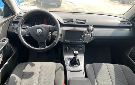 Volkswagen Passat B6, 2007 год, 1 025 000 рублей, 16 фотография