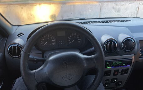 Renault Logan I, 2006 год, 450 000 рублей, 5 фотография