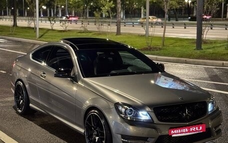 Mercedes-Benz C-Класс, 2013 год, 2 250 000 рублей, 4 фотография