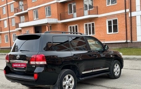 Toyota Land Cruiser 200, 2009 год, 3 000 000 рублей, 4 фотография