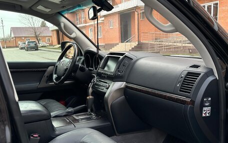 Toyota Land Cruiser 200, 2009 год, 3 000 000 рублей, 13 фотография