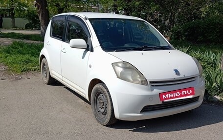 Toyota Passo III, 2004 год, 400 000 рублей, 4 фотография