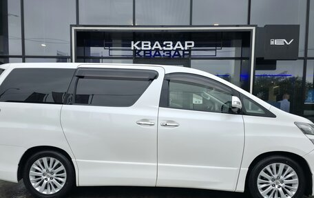 Toyota Vellfire I, 2011 год, 2 200 000 рублей, 8 фотография