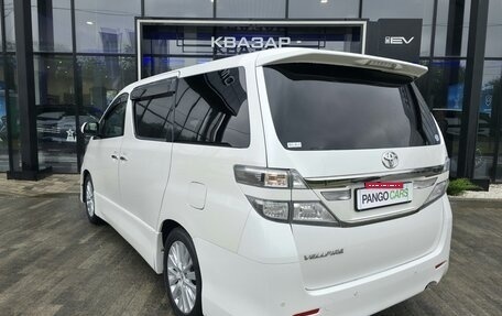 Toyota Vellfire I, 2011 год, 2 200 000 рублей, 7 фотография