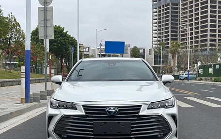 Toyota Avalon, 2022 год, 2 400 000 рублей, 2 фотография