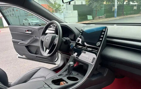 Toyota Avalon, 2022 год, 2 400 000 рублей, 18 фотография