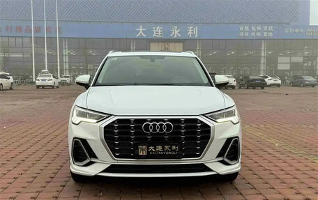 Audi Q3, 2021 год, 1 800 000 рублей, 2 фотография