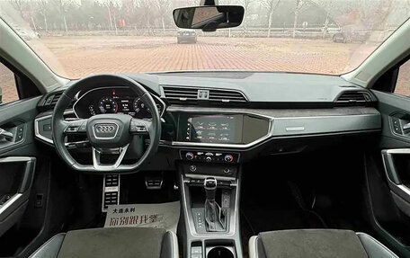 Audi Q3, 2021 год, 1 800 000 рублей, 12 фотография
