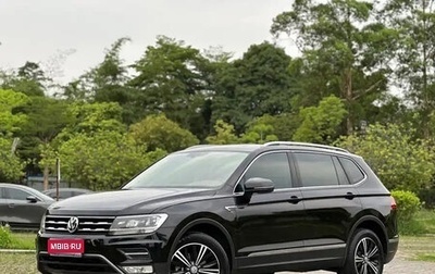 Volkswagen Tiguan II, 2021 год, 2 000 000 рублей, 1 фотография