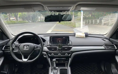 Honda Inspire, 2021 год, 1 790 000 рублей, 7 фотография