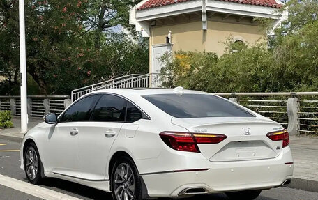 Honda Inspire, 2021 год, 1 790 000 рублей, 17 фотография