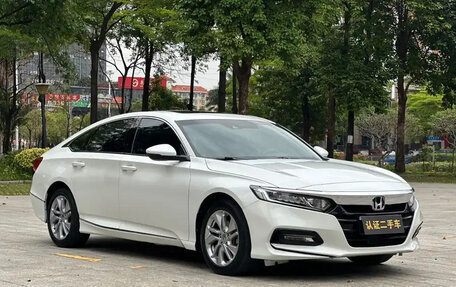 Honda Accord IX рестайлинг, 2021 год, 1 670 000 рублей, 3 фотография
