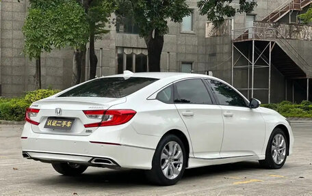 Honda Accord IX рестайлинг, 2021 год, 1 670 000 рублей, 15 фотография