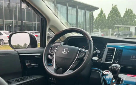 Honda Elysion, 2021 год, 2 750 000 рублей, 12 фотография