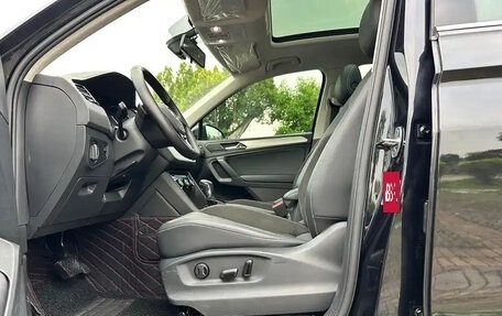 Volkswagen Tiguan II, 2021 год, 2 000 000 рублей, 8 фотография