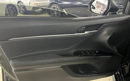 Toyota Camry, 2021 год, 2 368 000 рублей, 6 фотография