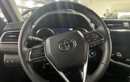 Toyota Camry, 2021 год, 2 368 000 рублей, 9 фотография
