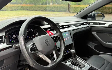 Volkswagen Passat CC, 2022 год, 2 300 000 рублей, 8 фотография