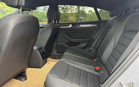 Volkswagen Passat CC, 2022 год, 2 300 000 рублей, 15 фотография